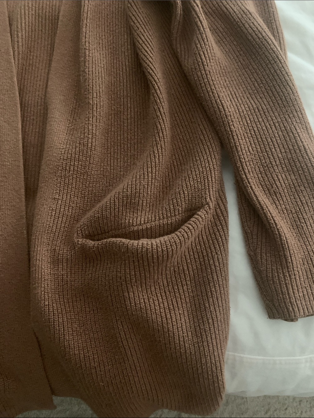 Old Navy Open-Front Brown Ribbed Pocket Cardigan - Picture 3 of 4